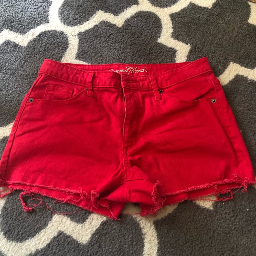 Red shorts.. perfect for Valentine’s Day ♥️♥️♥️